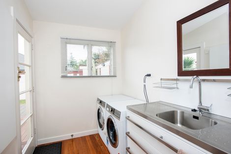 Photo of property in 38 Emily Street, Riverdale, Gisborne, 4010