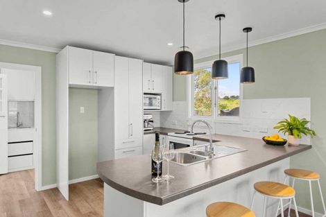 Photo of property in 8 Grey Street, Waitara, 4320