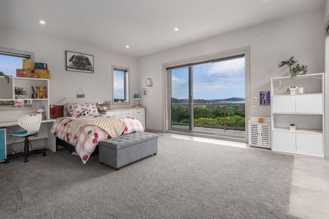 Photo of property in 75b Paremata Haywards Road, Pauatahanui, Porirua, 5381