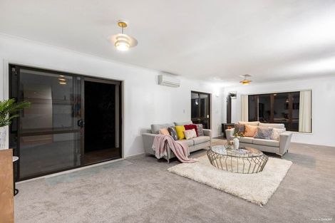 Photo of property in 83 Carnoustie Drive, Wattle Downs, Auckland, 2103