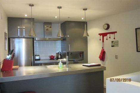 Photo of property in Portal Apartments, 8e/42 Cable Street, Te Aro, Wellington, 6011