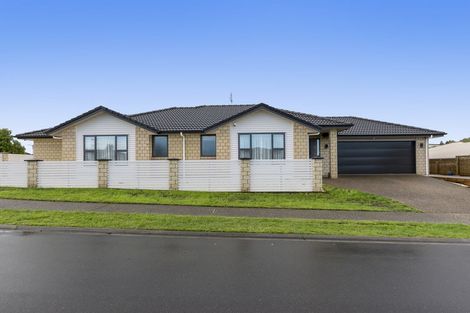 Photo of property in 27 Landing Drive, Pyes Pa, Tauranga, 3112