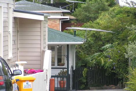 Photo of property in 1/56 Richmond Avenue, Northcote Point, Auckland, 0627