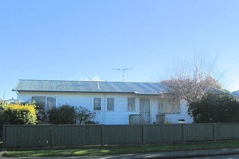 Photo of property in 125 Arawhata Road, Paraparaumu, 5032
