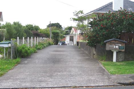 Photo of property in 2/10 Alma Street, Te Atatu South, Auckland, 0610
