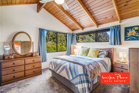 Photo of property in 168 Carter Road, Oratia, Auckland, 0604