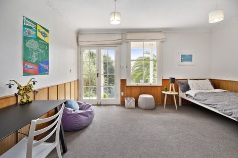 Photo of property in 18 Bidwill Street, Mount Cook, Wellington, 6021