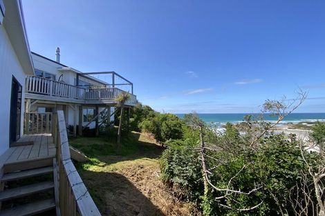 Photo of property in 4 Scroggs Hill Road, Brighton, Dunedin, 9035