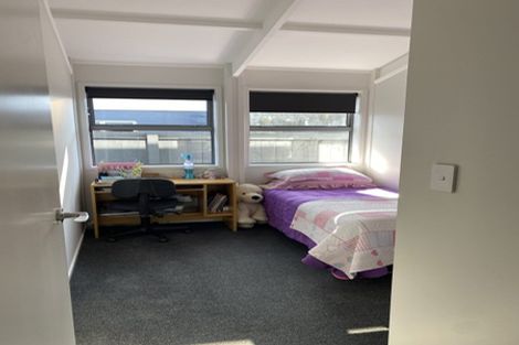 Photo of property in 84a Queens Road, Glen Avon, New Plymouth, 4312