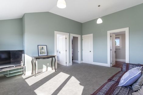 Photo of property in 366d Devonport Road, Tauranga South, Tauranga, 3112