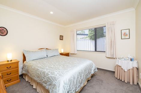 Photo of property in 15 Russell Robertson Drive, Havelock North, 4130