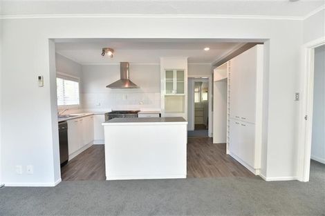 Photo of property in 151 Brian Crescent, Stanmore Bay, Whangaparaoa, 0932