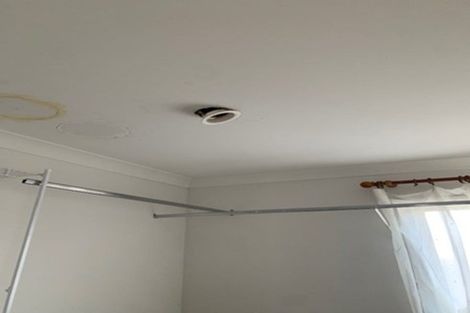 Photo of property in 2 Glastry Close, East Tamaki Heights, Auckland, 2016