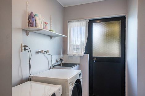 Photo of property in 21a Chester Street, Levin, 5510