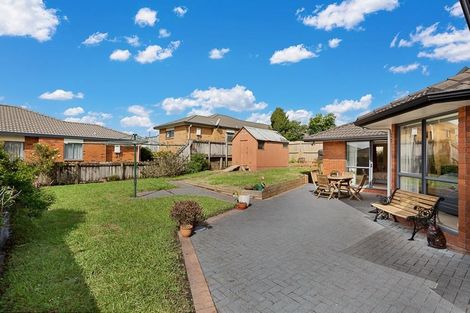 Photo of property in 11 Toledo Avenue, Henderson, Auckland, 0612