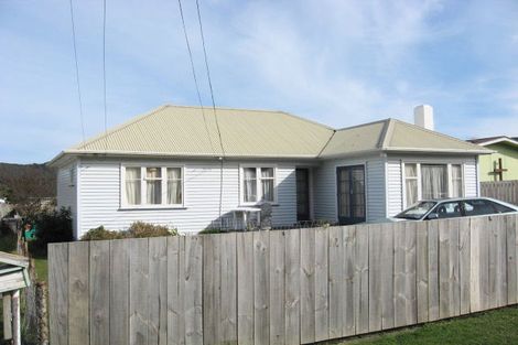 Photo of property in 27 Wise Street, Wainuiomata, Lower Hutt, 5014