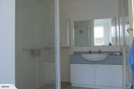 Photo of property in 28 Estuary Road, New Brighton, Christchurch, 8061