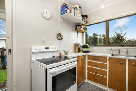 Photo of property in 12 Tilbrook Place, Papakura, 2110