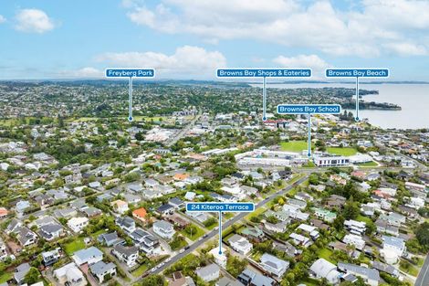 Photo of property in 24 Kiteroa Terrace, Rothesay Bay, Auckland, 0630
