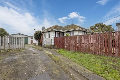 Photo of property in 85 Owles Terrace, New Brighton, Christchurch, 8061
