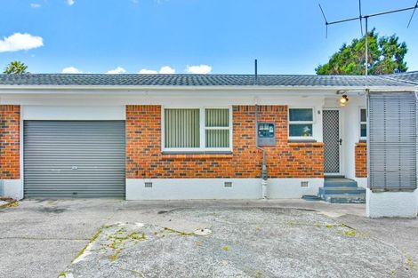 Photo of property in 2/23 Rose Road, Papatoetoe, Auckland, 2025