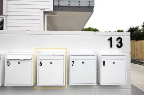 Photo of property in 6/13 Beatrix Street, Avondale, Auckland, 1026