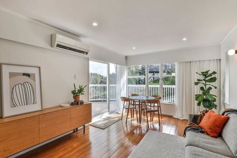 Photo of property in 257 Titirangi Road, Titirangi, Auckland, 0604