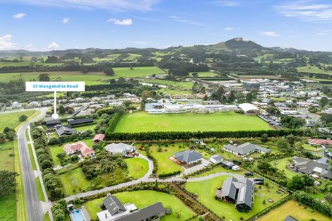 Photo of property in 35 Mangakahia Road, Maungatapere, Whangarei, 0179