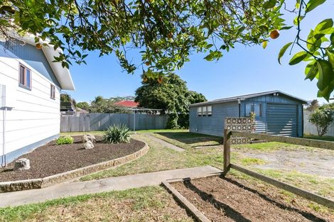 Photo of property in 33 Montrose Street, Flaxmere, Hastings, 4120