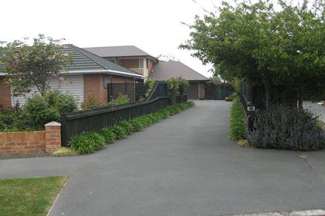 Photo of property in 31 Thornwood Place, Redwood, Christchurch, 8051