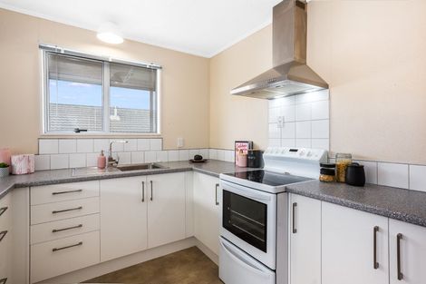 Photo of property in 6 De Castro Place, Titahi Bay, Porirua, 5022