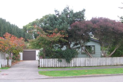 Photo of property in 4 Poneke Drive, Waikanae, 5036