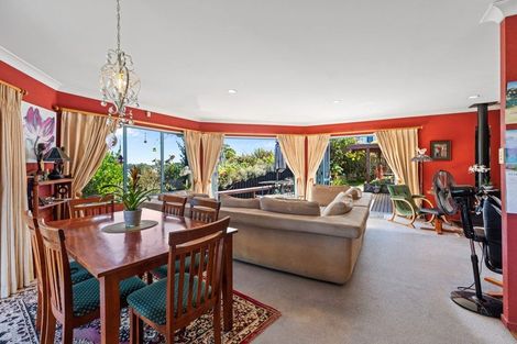 Photo of property in 18 Lorrigan Way, Welcome Bay, Tauranga, 3112