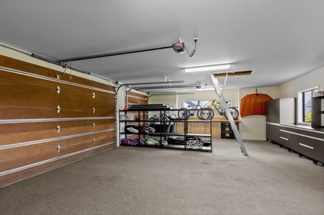 Photo of property in 1 Afton Lane, Jacks Point, Queenstown, 9371