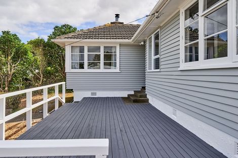 Photo of property in 63 Salford Street, Newlands, Wellington, 6037
