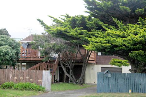 Photo of property in 216 Manly Street, Paraparaumu Beach, Paraparaumu, 5032