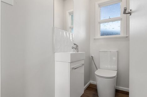 Photo of property in 24 Dominion Avenue, Spreydon, Christchurch, 8024