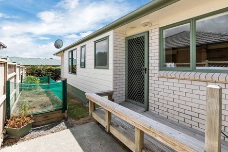 Photo of property in 4 Ash Street, Maungaturoto, 0520