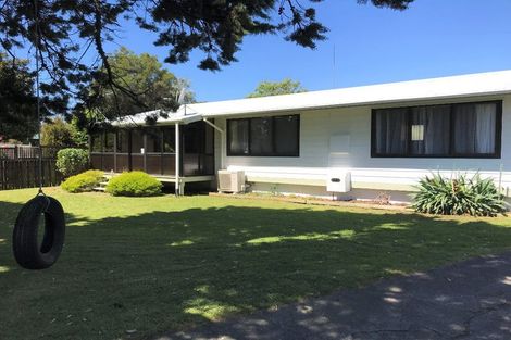 Photo of property in 6 Villa Place, Bell Block, New Plymouth, 4312