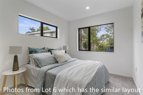 Photo of property in 10c Ballial Place, West Harbour, Auckland, 0618