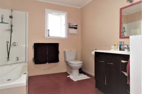 Photo of property in 75a Tees Street, South Hill, Oamaru, 9400
