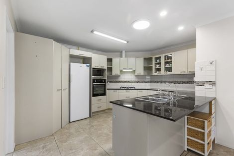 Photo of property in 29 Ambleside Drive, Northpark, Auckland, 2013
