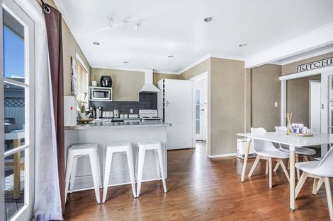 Photo of property in 30 Powells Road, Fairview Downs, Hamilton, 3214