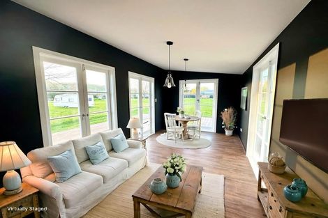 Photo of property in 14 Henderson Street, Otane, 4202