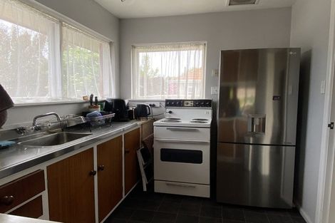 Photo of property in 2/3 Meadow Street, Papanui, Christchurch, 8052