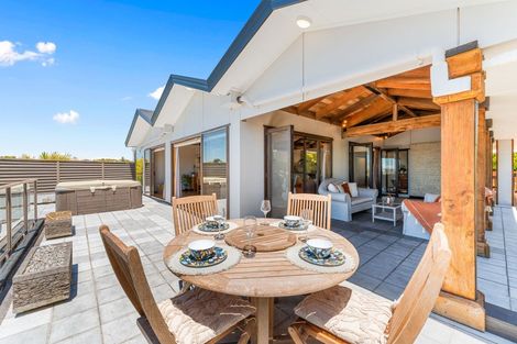 Photo of property in 36 Montclair Rise, Browns Bay, Auckland, 0630