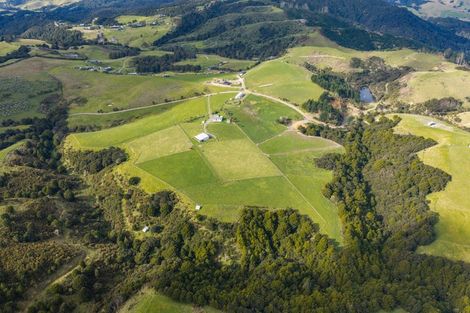 Photo of property in 579 Ormiston Road, Ruakaka, Waipu, 0582