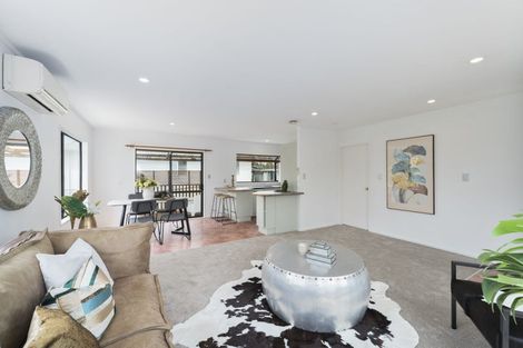 Photo of property in 13b Universal Drive, Henderson, Auckland, 0610