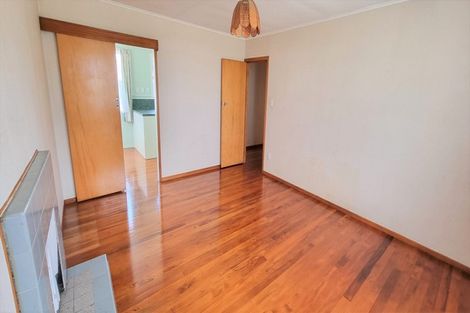 Photo of property in 13 Friedlanders Road, Manurewa, Auckland, 2102