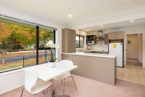 Photo of property in 68 Solway Avenue, Ilam, Christchurch, 8041